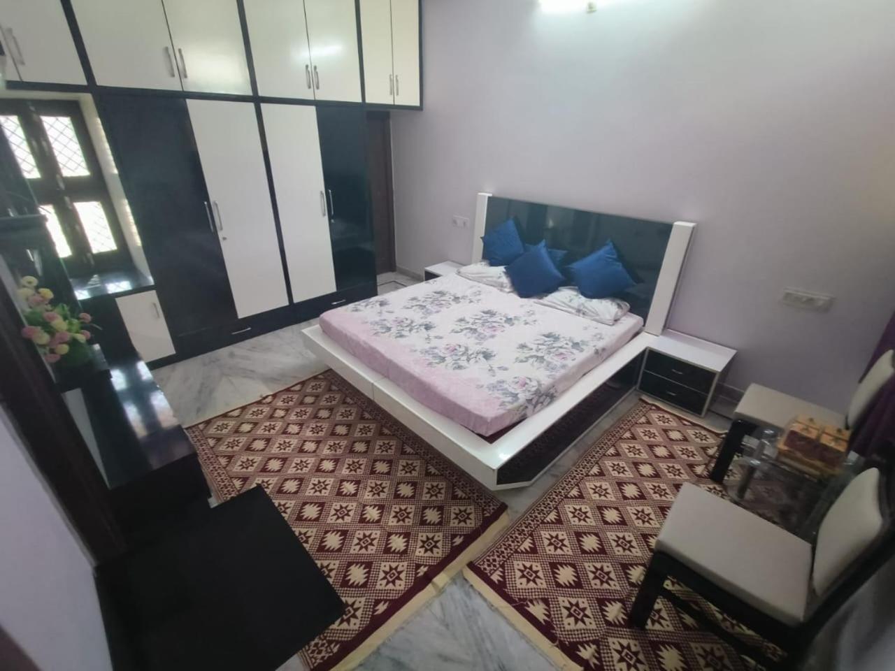 Vibe Hostel *