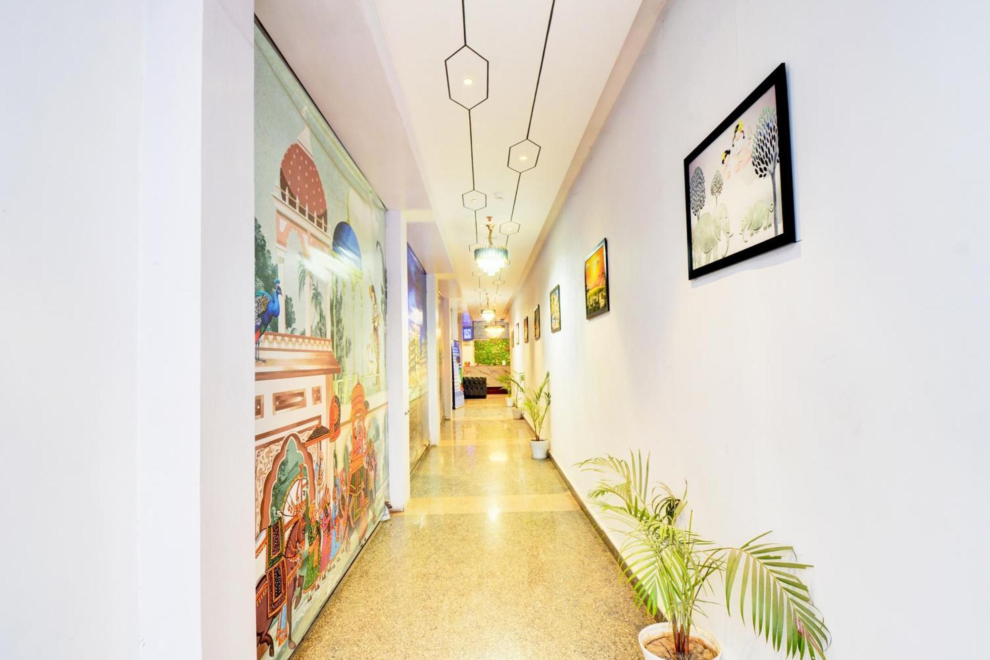 Hotel Super Townhouse Shobhagpura Formerly Fragrance Udaipur
