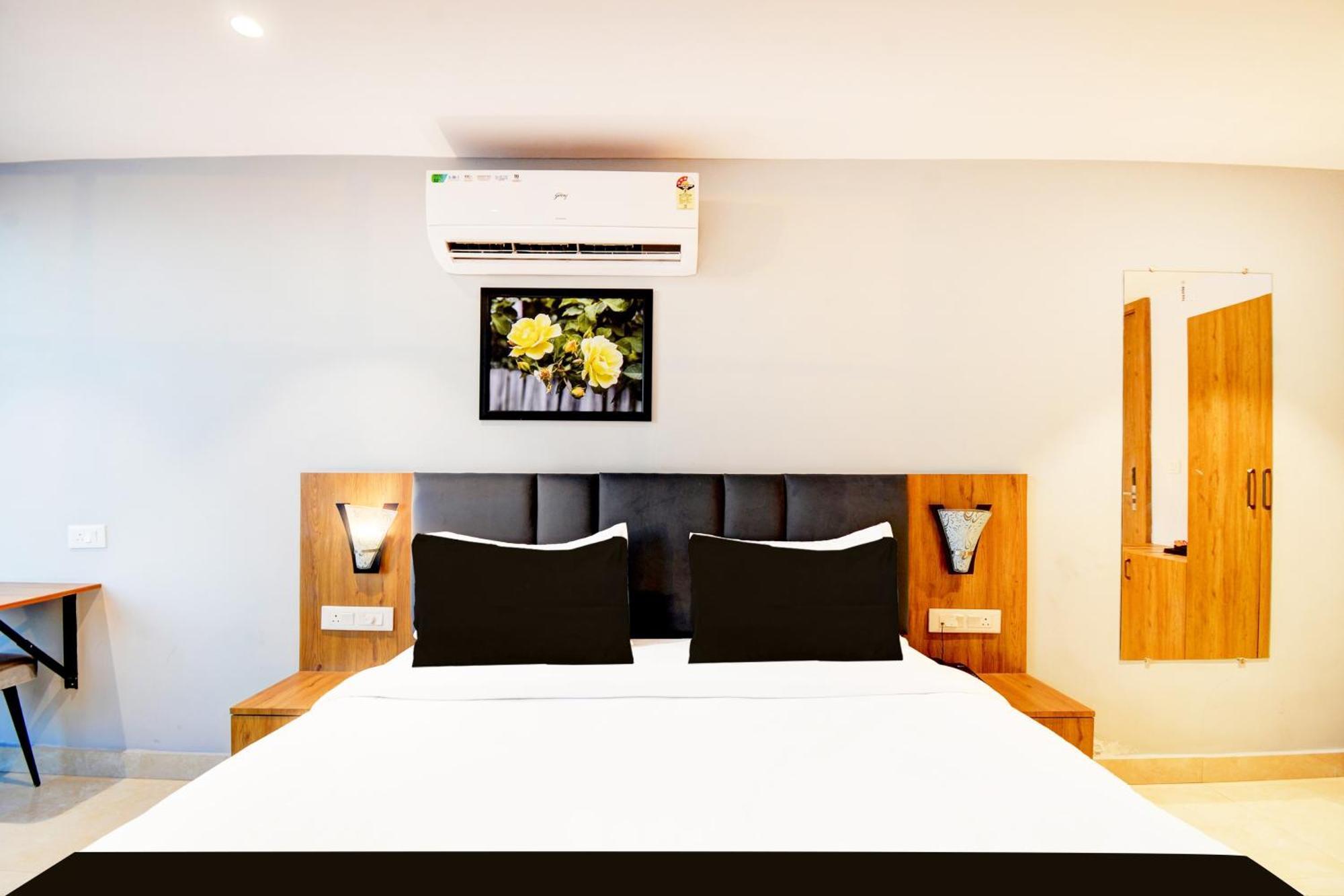 Super Townhouse Shobhagpura Formerly Fragrance