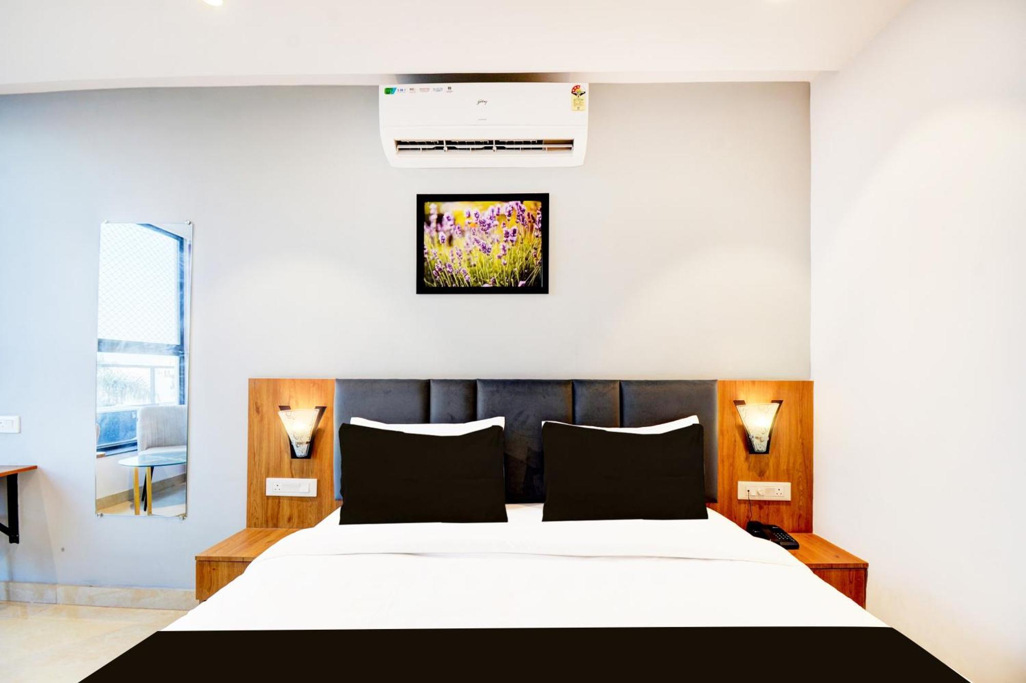 Super Townhouse Shobhagpura Formerly Fragrance 4*