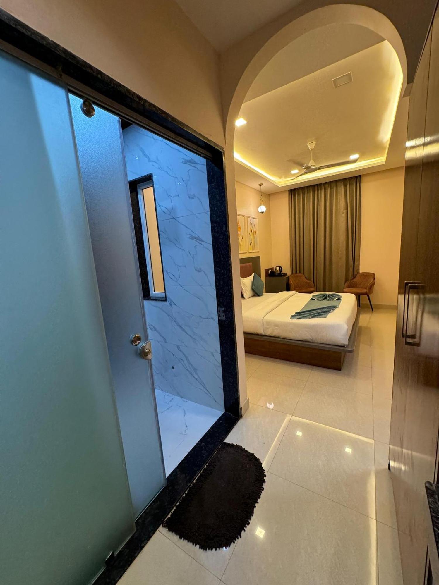 Hotel Lotos
