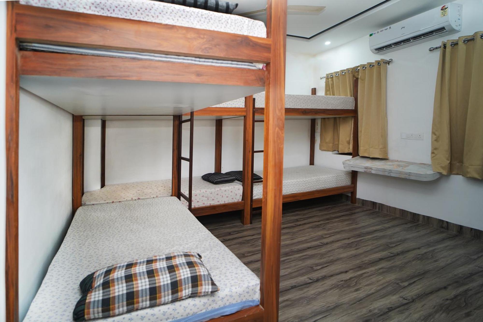 Hotel Devdarshan & Restaurant Udaipur