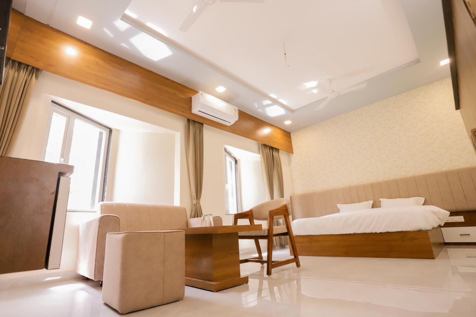 Hotel Indra Palace Udaipur