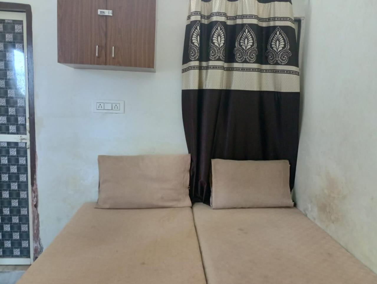 Hostel Paarijat Pg Udaipur