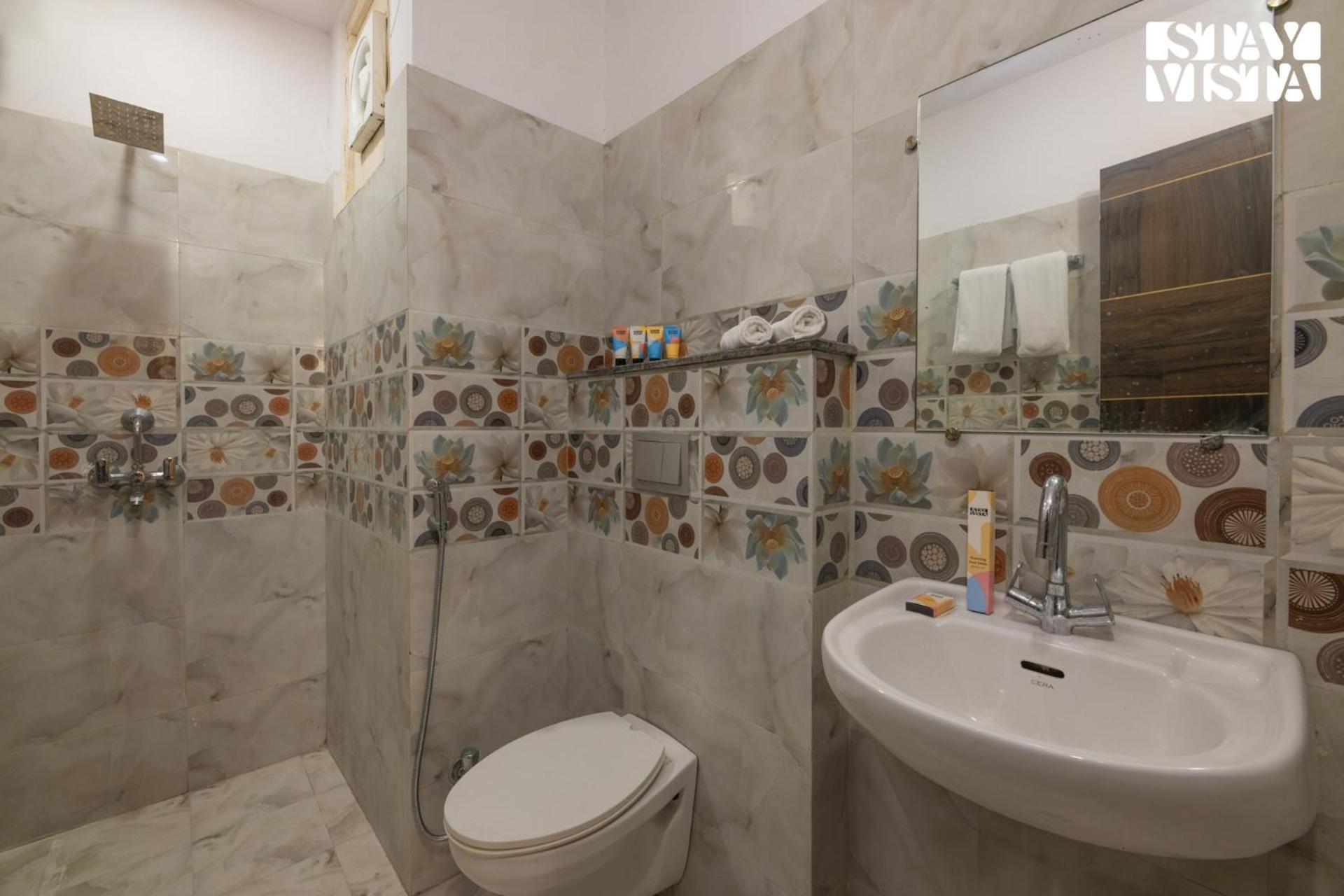 Villa Stayvista At Arka Crest With Jacuzzi, Bonfire, Wi-fi *