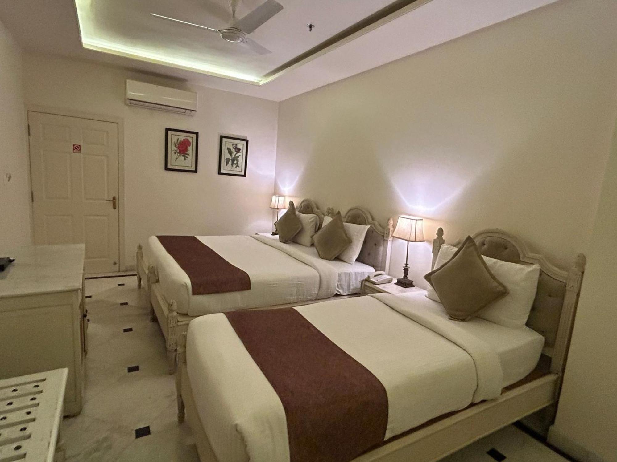 Moustache Select Hotel Udaipur