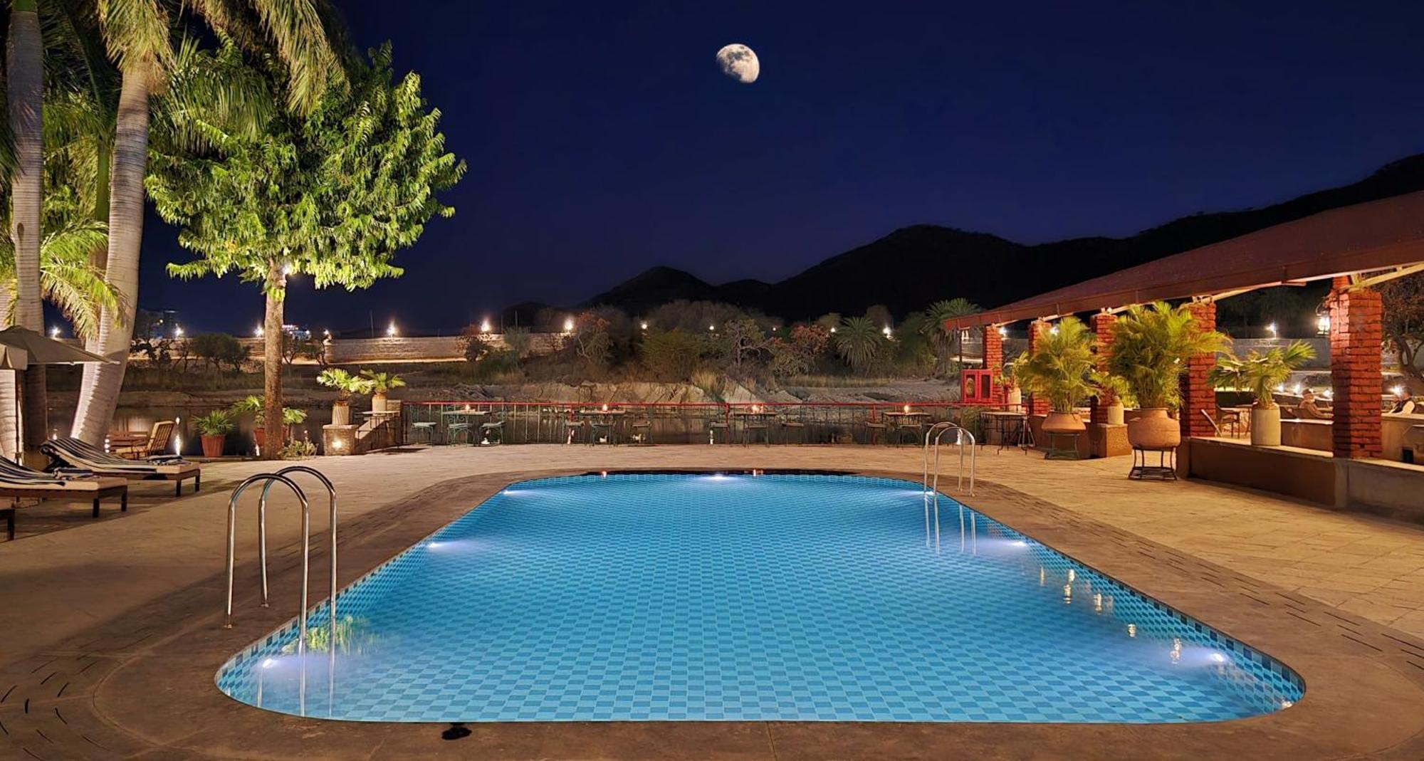 Shikarbadi - By The Lake Heritage By Hrh Group Of 3* Udaipur