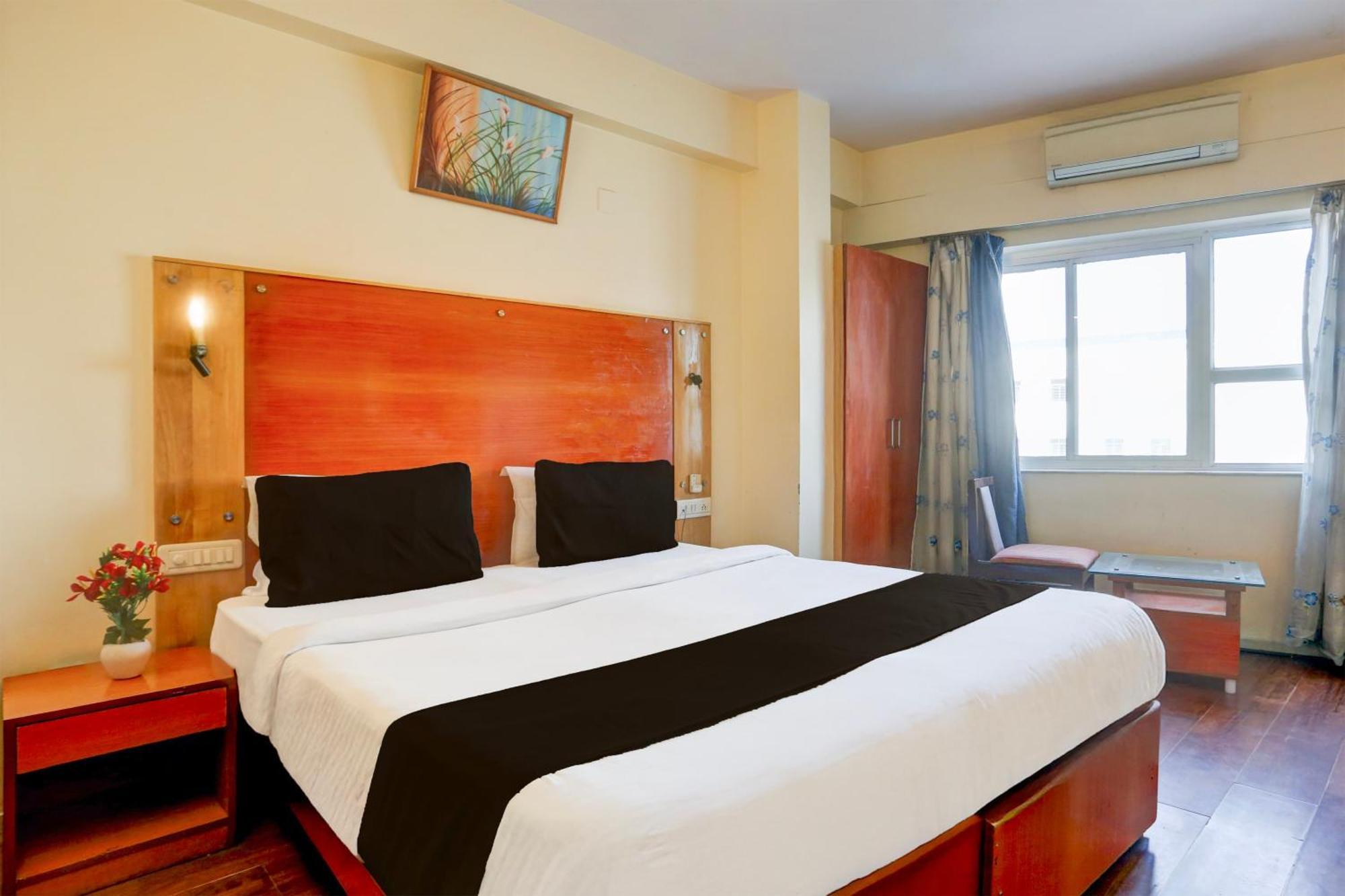 Hotel Super Townhouse Fateh Sagar Formerly Vatika 4*
