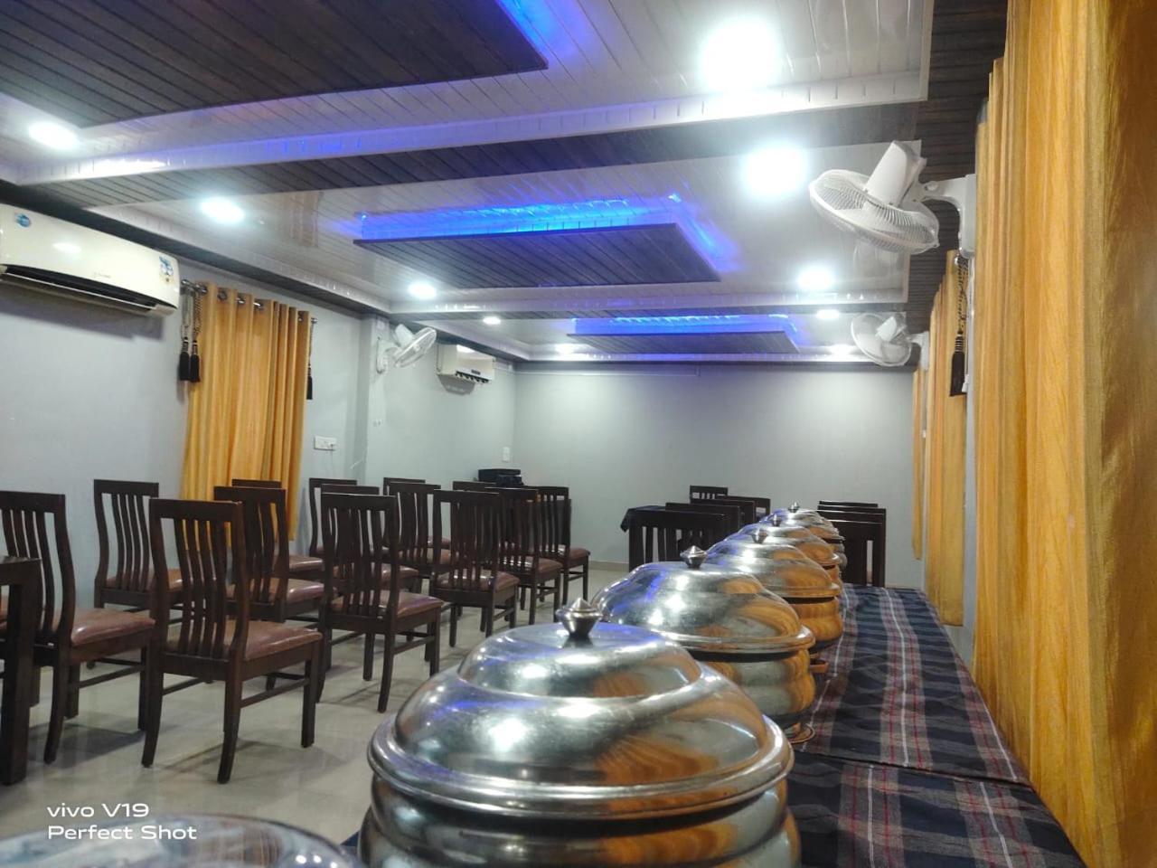 Royal Icon Hotel 2*