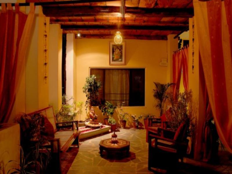 Hotel Nayee Haveli 3*
