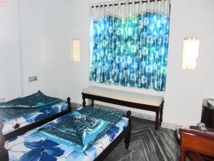 Hotel Janak Niwas 3*