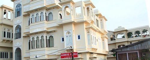 Aashiya Haveli Hotel 3*
