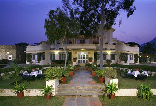 Shikarbadi - By The Lake Heritage By Hrh Group Of 3*