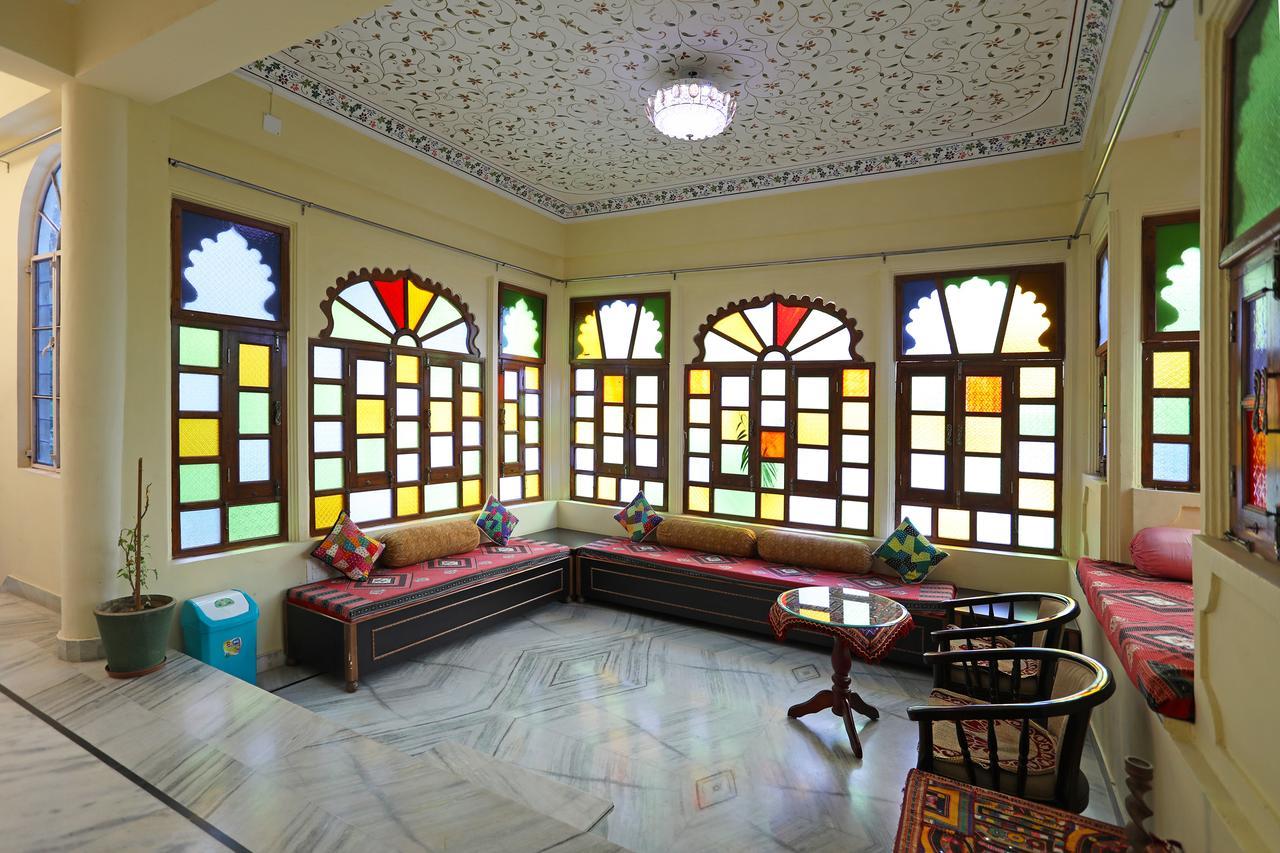 Villa Oyo Heritage Near Palace Udaipur