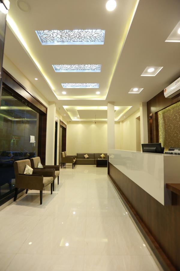 Anchal Hotel 3*