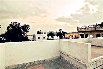 Hotel Hibiscus 3*
