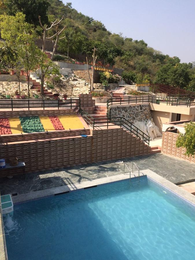 The Space Jungle Retreat Resort 3*