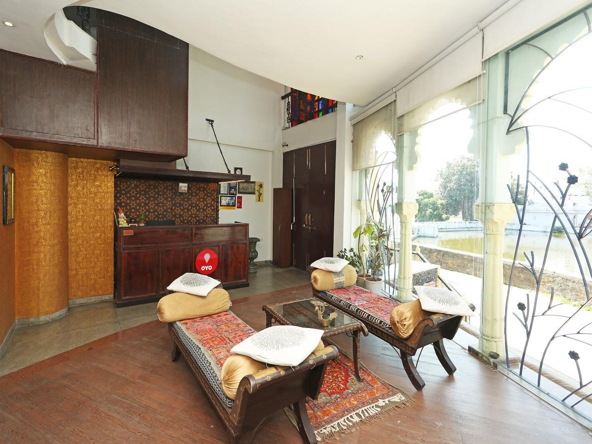 Hotel Oyo 6232 Vishala 2*