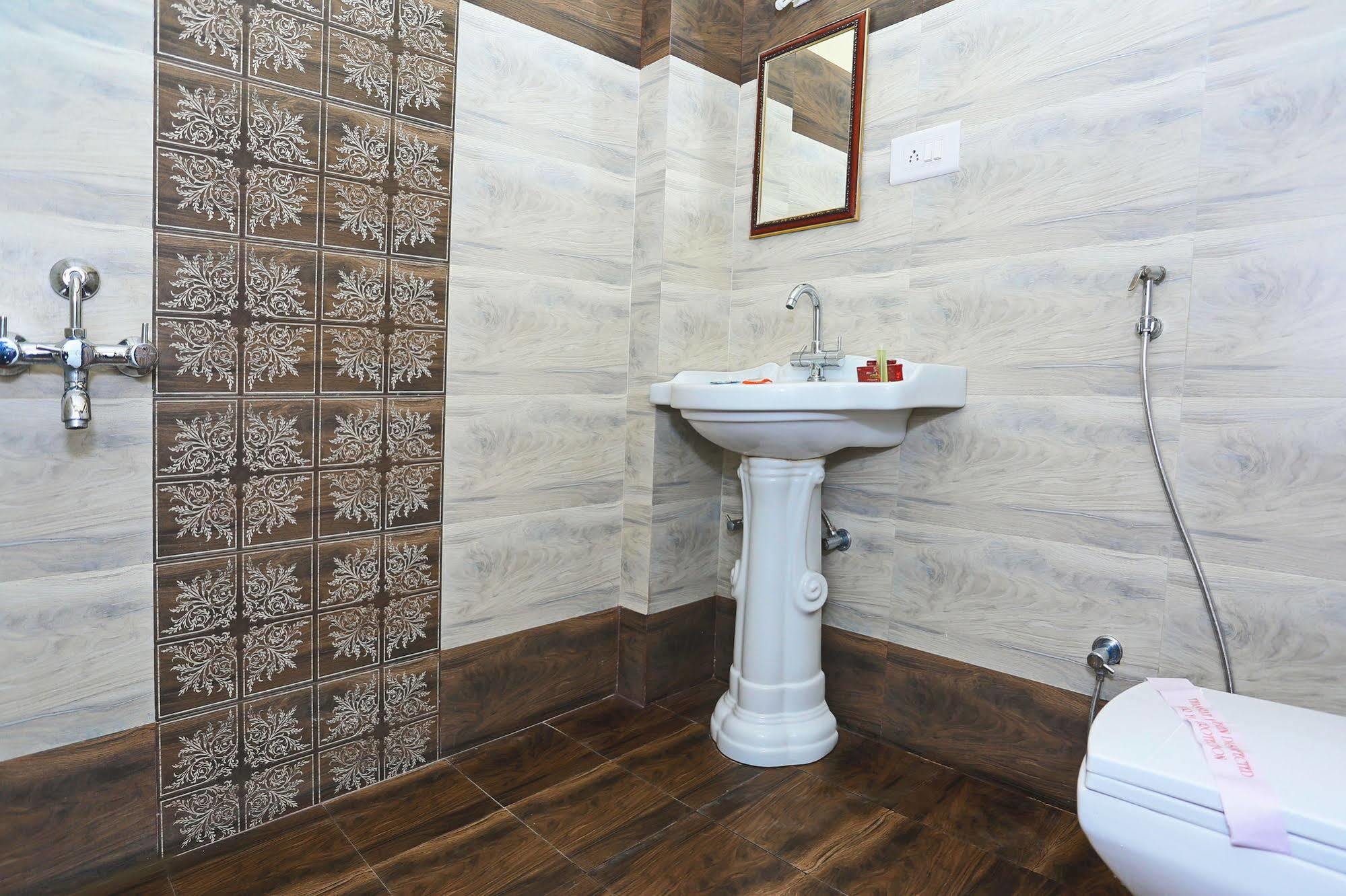 Padmini Palace Hotel Udaipur