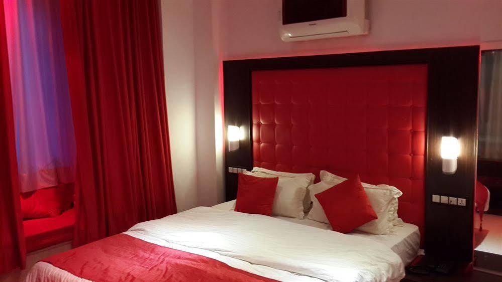 Mandiram Palace Hotel