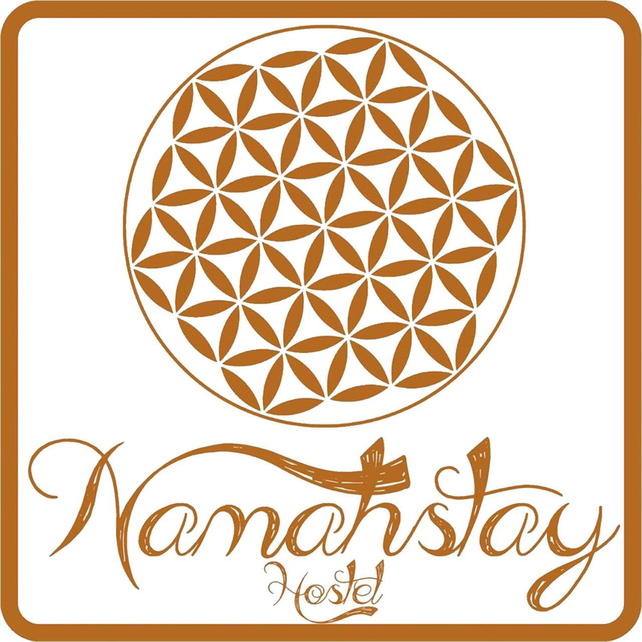 Hostel Castle Namahstay & Art Space *