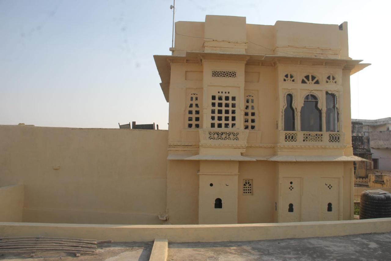 Hostel Castle Namahstay & Art Space *