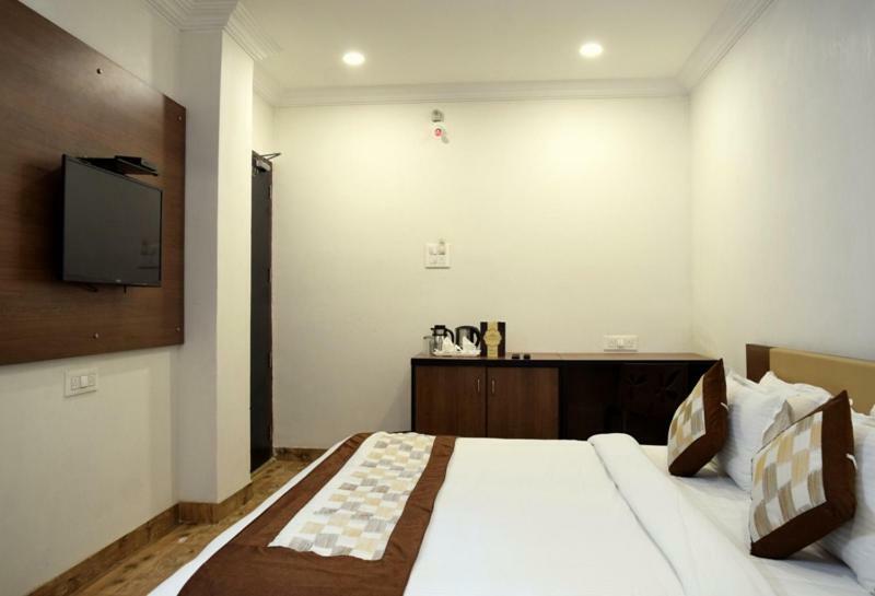 Hotel Four Season