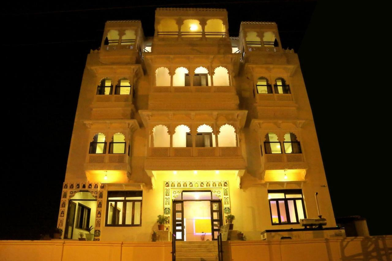 Royal Pratap Niwas Hotel Udaipur