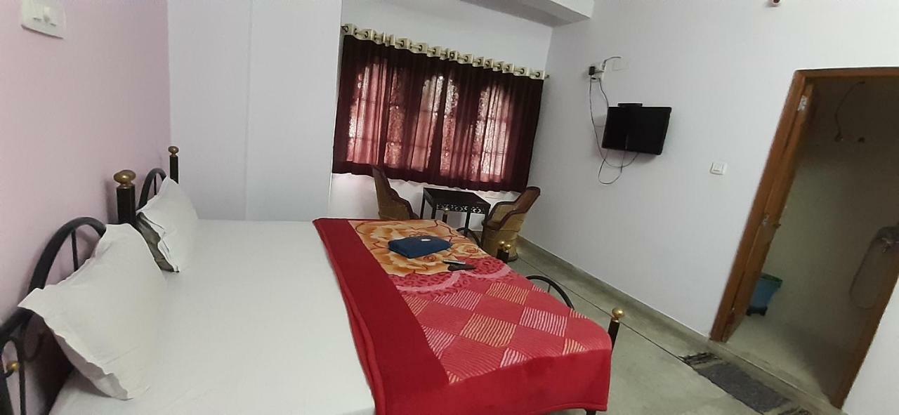 Ishwar Palace