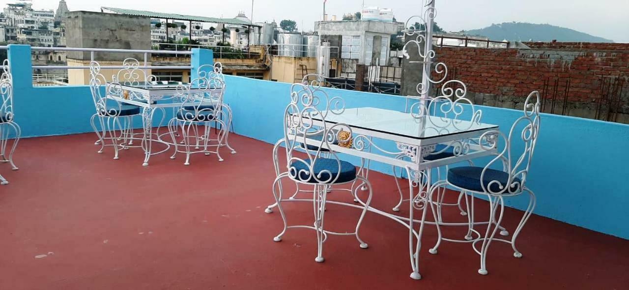 Shiv Palace Guest house