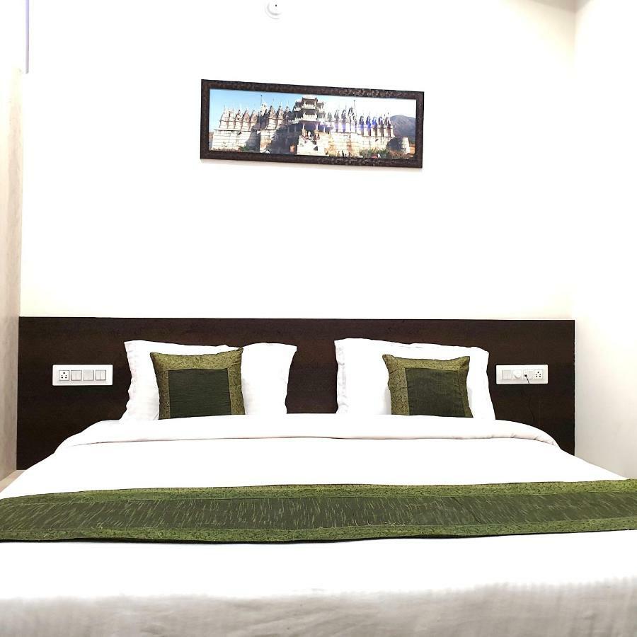 Hotel Vardan 2*