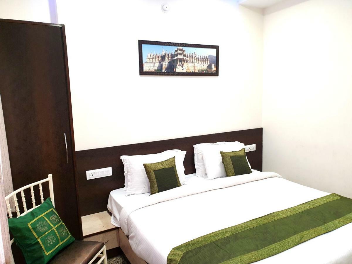 Hotel Vardan 2*
