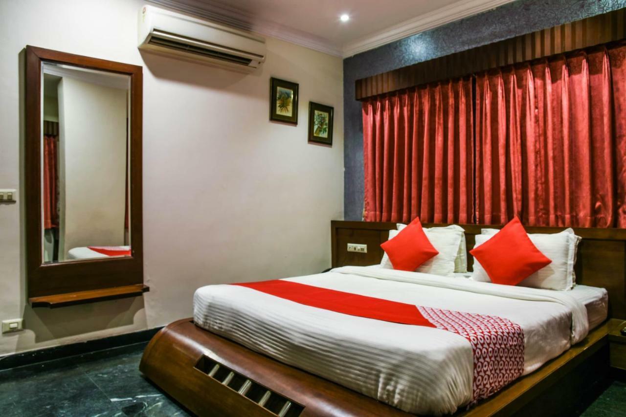 Hotel Oyo 1681 Devansh 3*