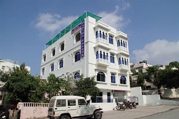 Mahima Palace 2*