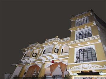 Hotel Mandiram Palace