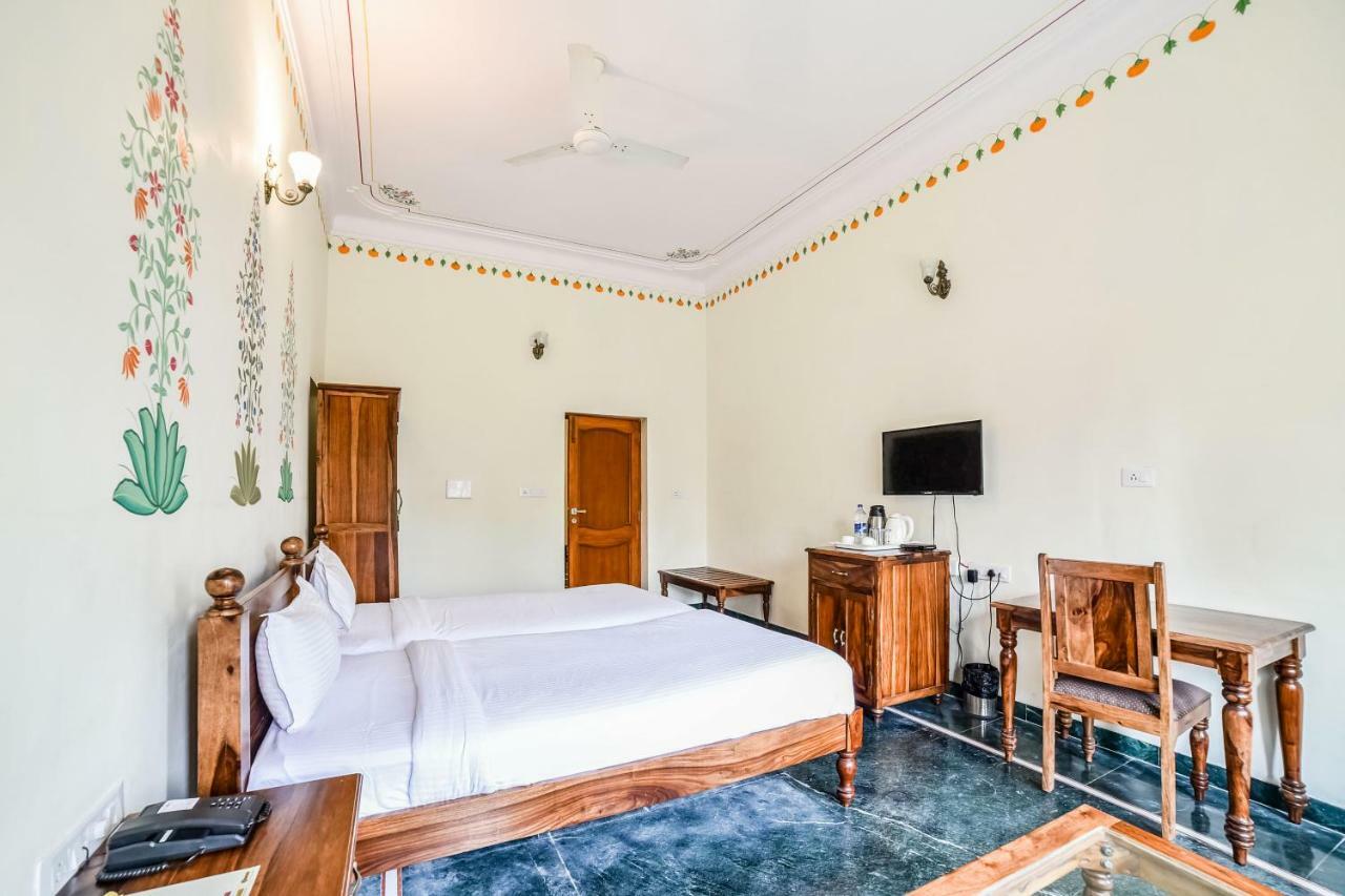 Hotel Jaisingh Garh By Innovating Hospitality 3*