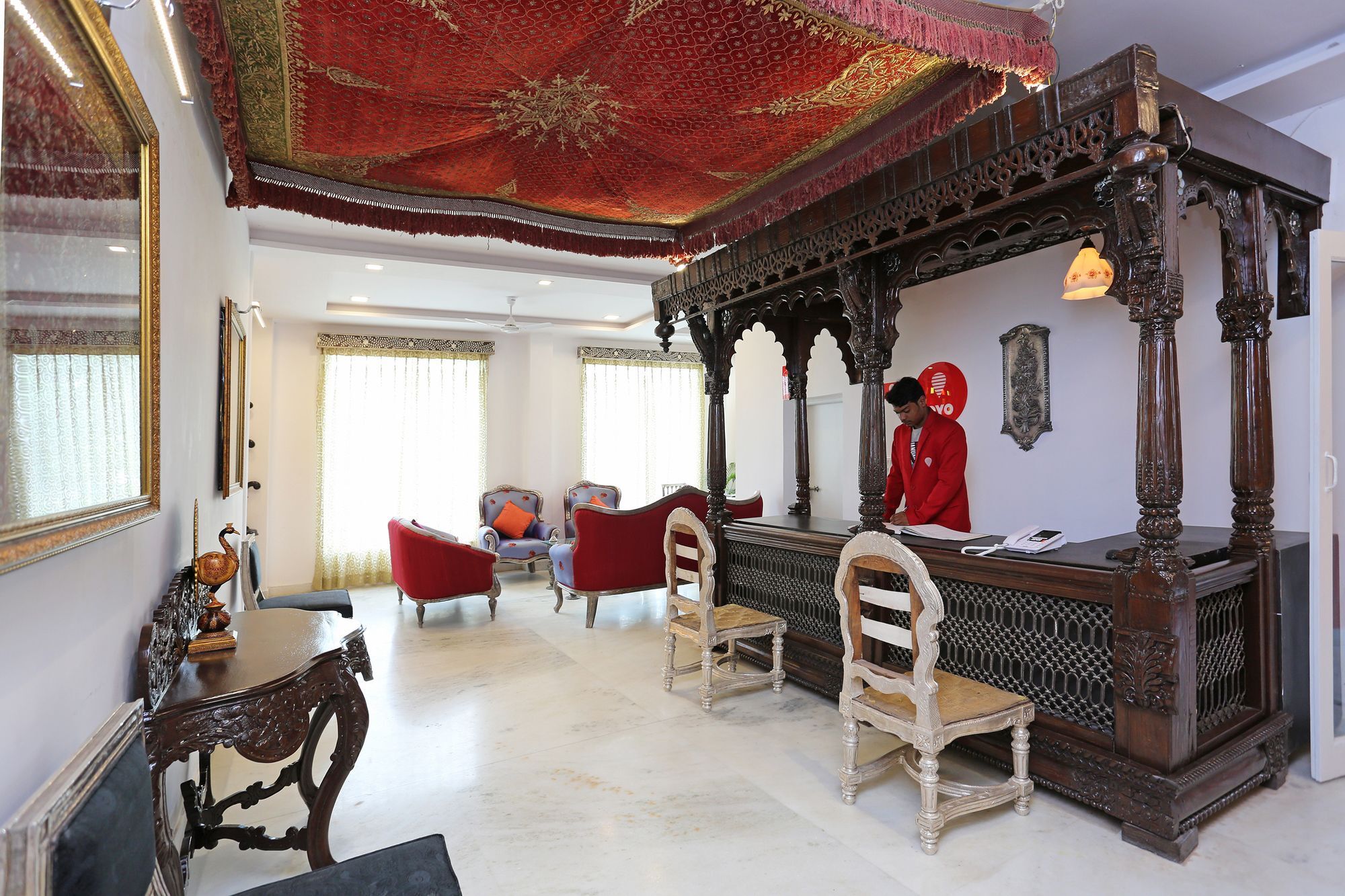 Oyo 9350 Viaan Hotel