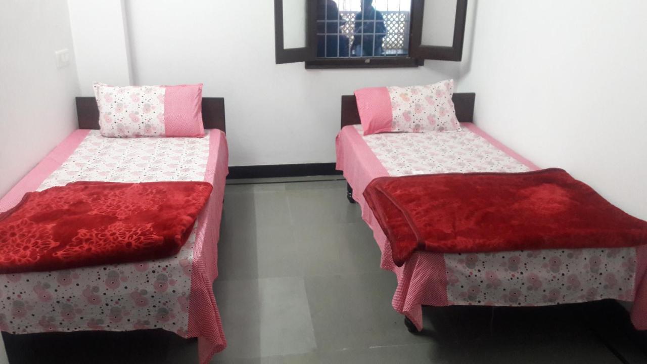 Nandini Paying Guest house 2*
