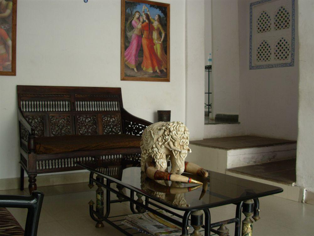 Hotel Natural Udaipur