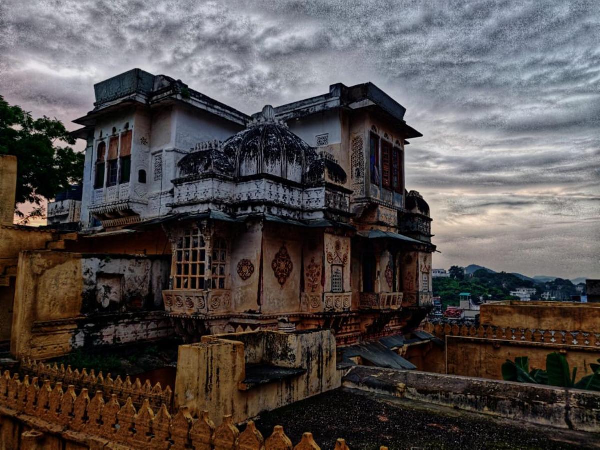 Castle Namahstay & Art Space * Udaipur