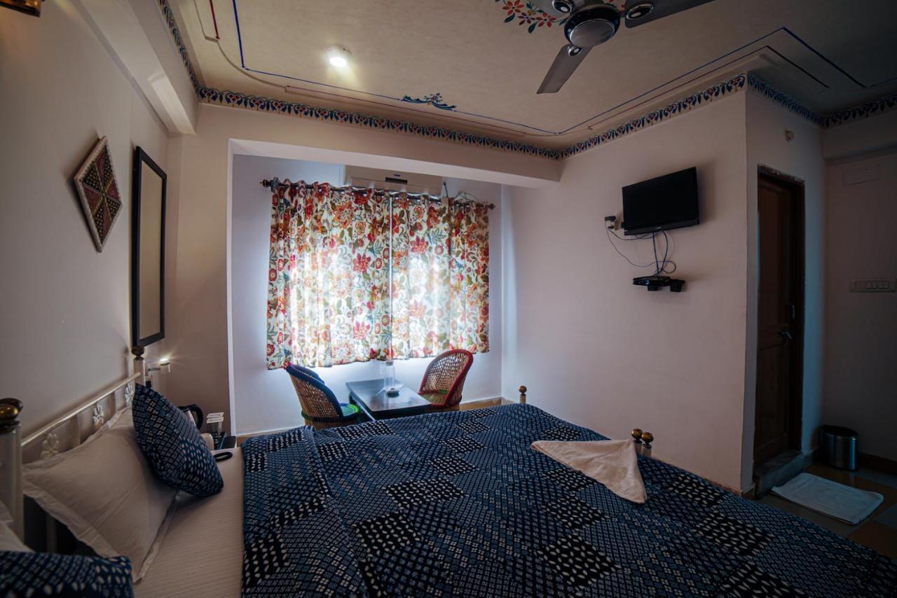 Harsh Guest house 3*