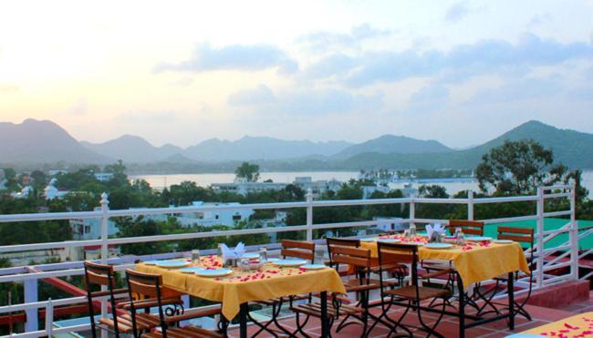 Hotel The Mahima Palace