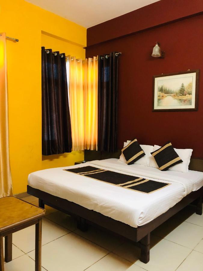 Sapphire Apartment *