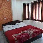 Hotel Hari Home
