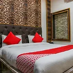 Oyo 11868 Rk Residency