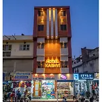 Hotel Kashvi