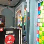 Oyo 14119 Hotel Manwar