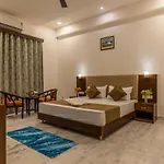 Arista - A Luxury Boutique Hotel
