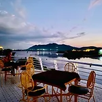 Haveli Jai Durga At Pichola Lake
