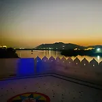 Haveli Balavh With Lake Facing Balcony